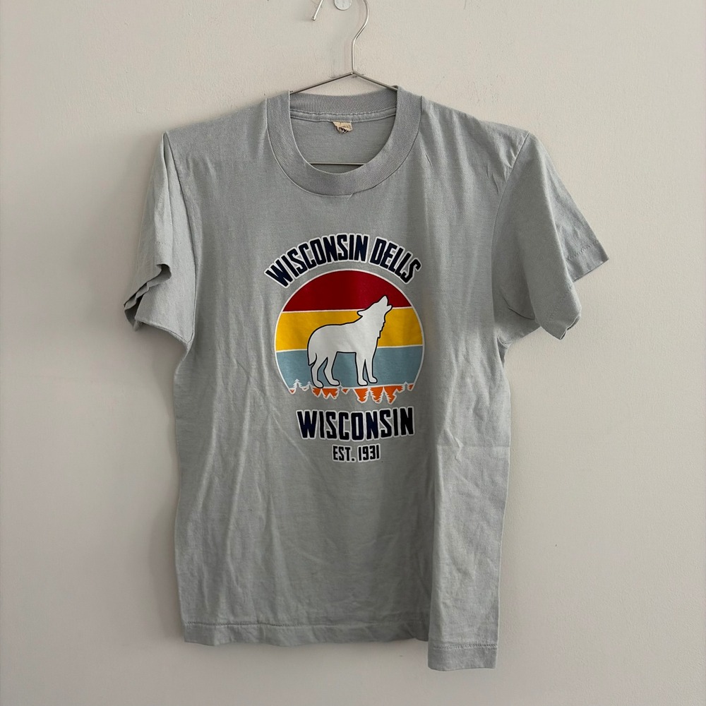 Wisconsin Dells Wisconsin Est 1931 Wolf Graphic Baby Tee Light Blue Vintage